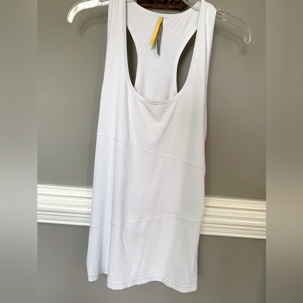 Lole White sleeveless tank top with gathered sides/ small pocket large tennis